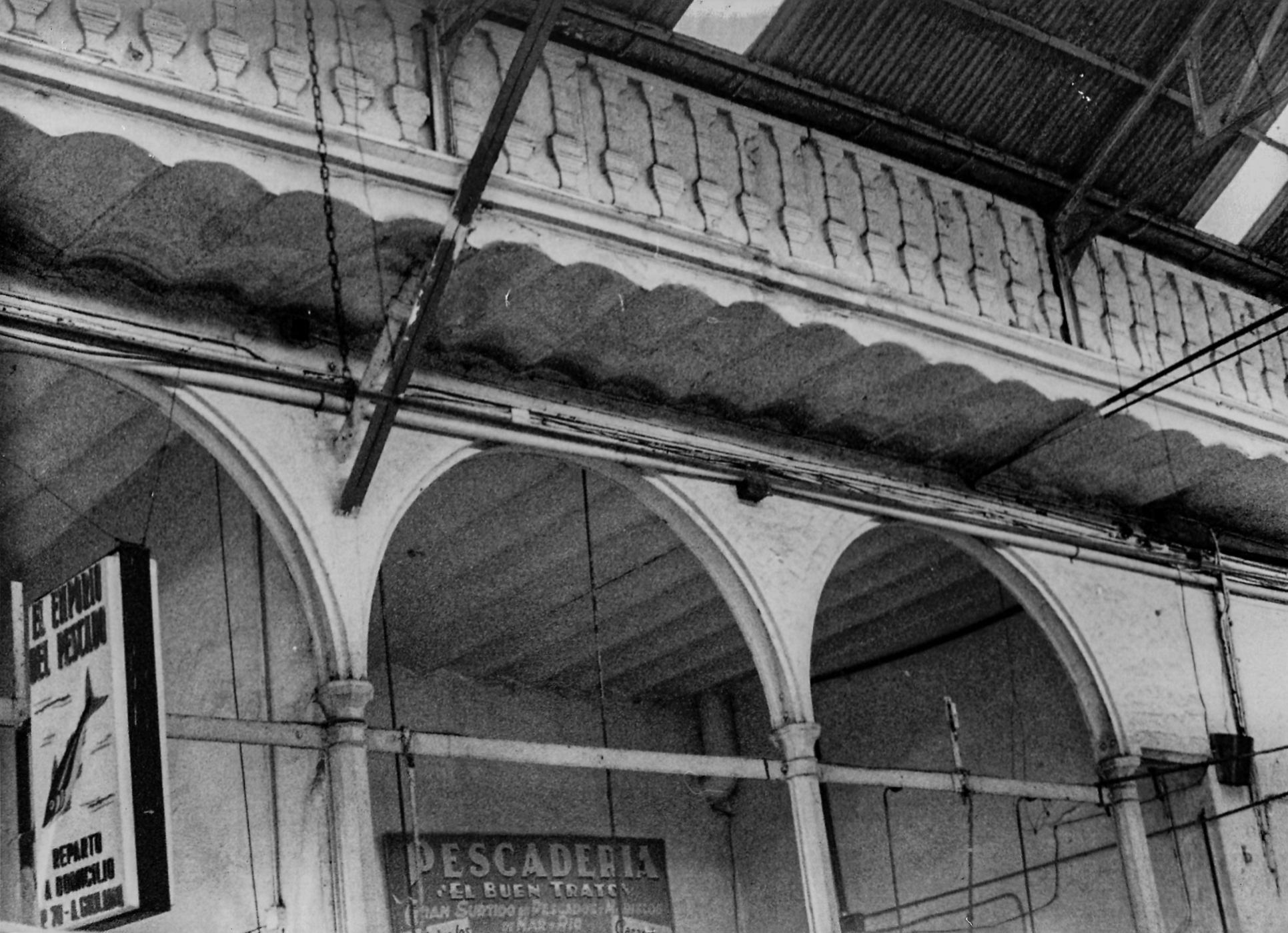 1985 balcones mamposteria